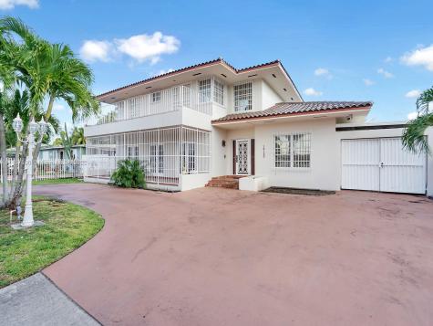 10120 SW 40th Terrace Miami FL 33165