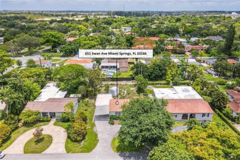651 Swan Avenue Miami Springs FL 33166