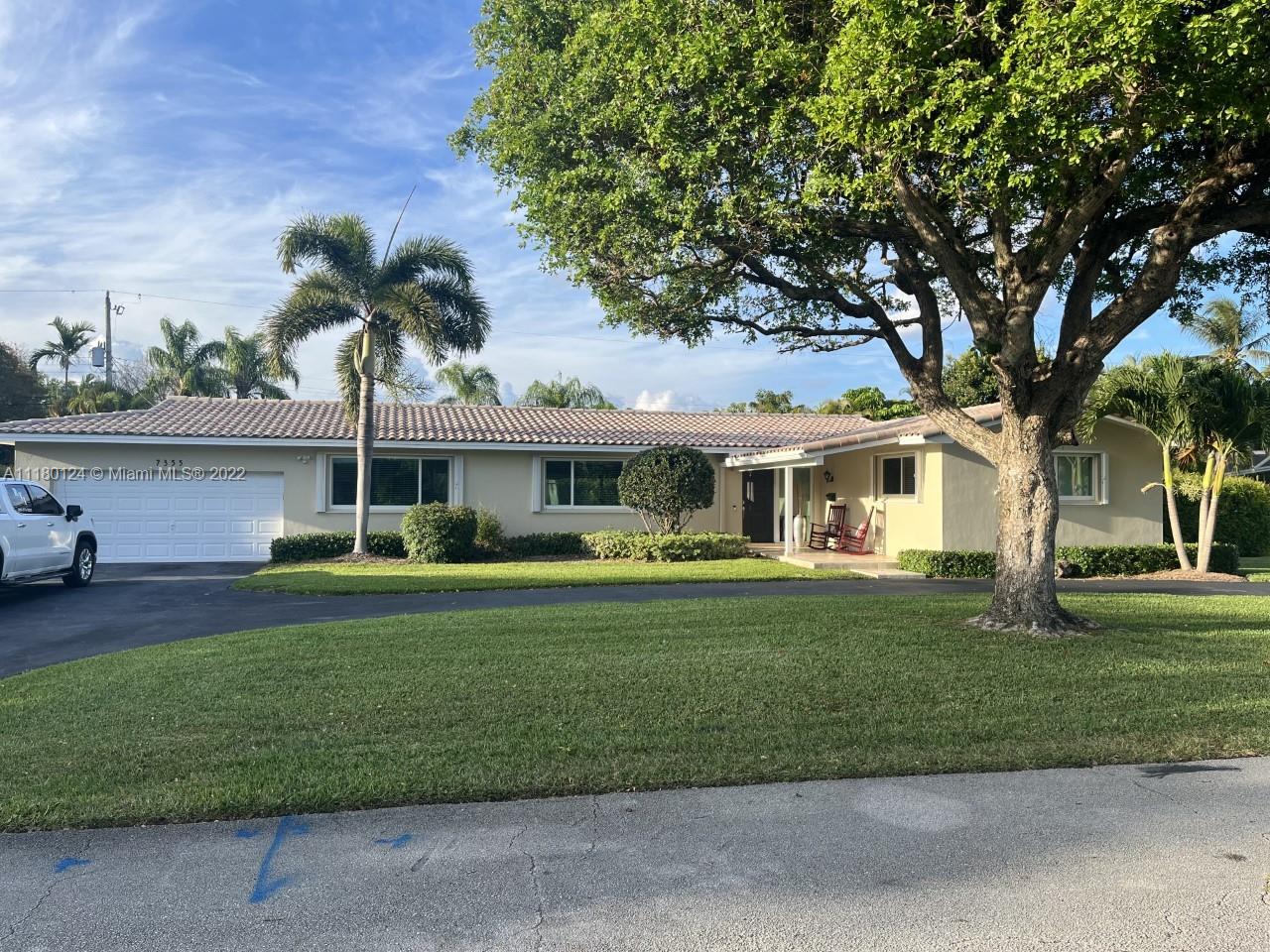 7355 SW 141st Terrace Palmetto Bay FL 33158
