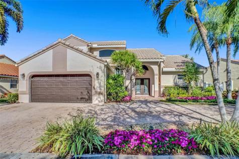 651 Verona Place Weston FL 33326