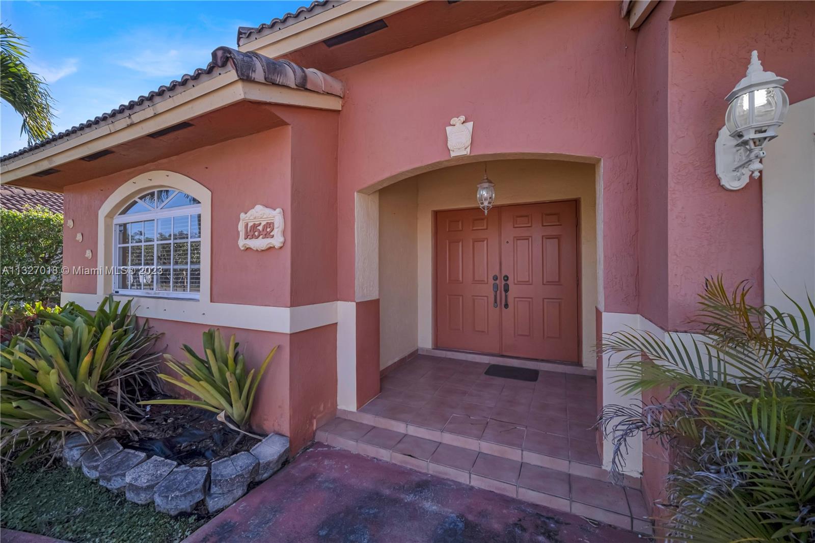 14542 SW 38th Lane Miami FL 33175