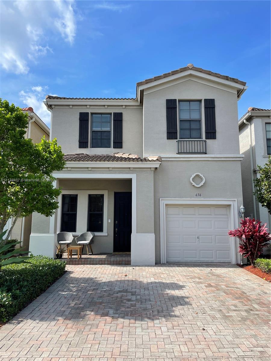 656 NE 191st Terrace Miami FL 33179