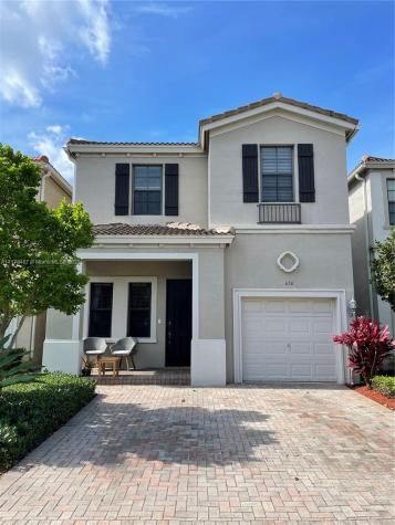 656 NE 191st Terrace Miami FL 33179