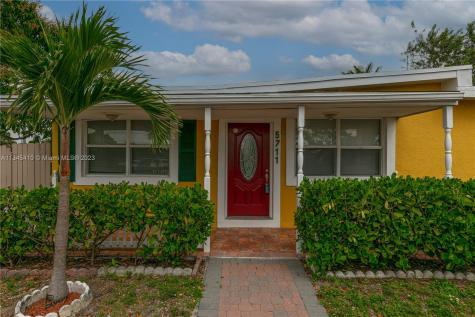 5711 SW 41st Street West Park FL 33023