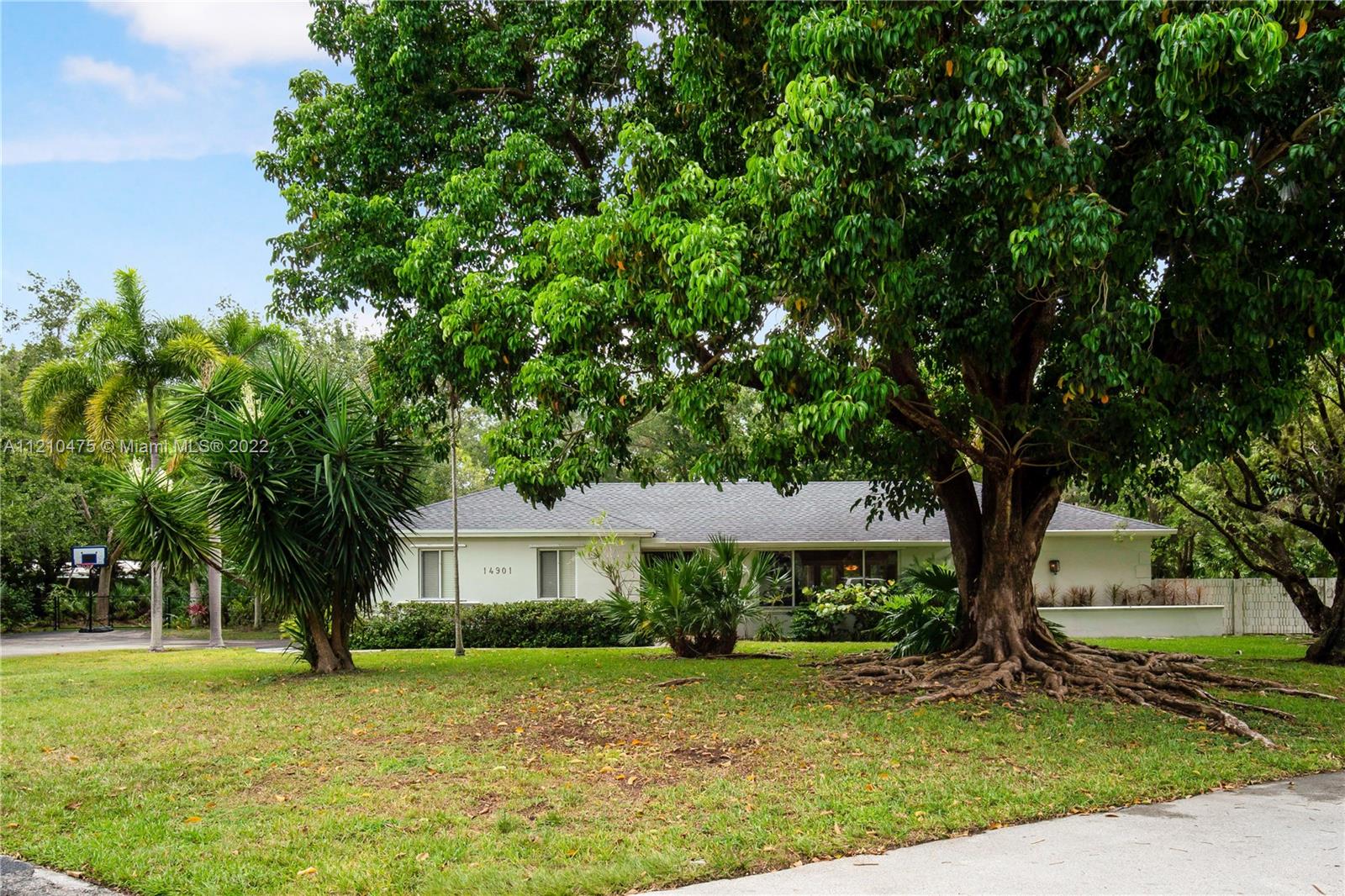 14901 SW 72nd Court Palmetto Bay FL 33158
