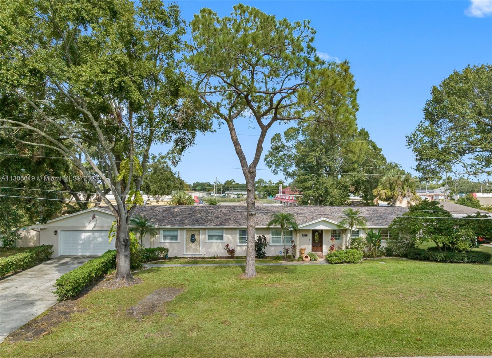 8327 Terracewood Circle Tampa FL 33615