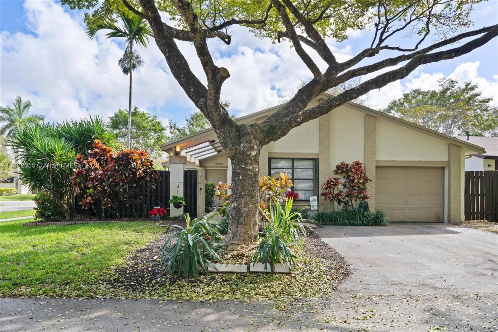 13500 SW 108th Street Circle N Miami FL 33186