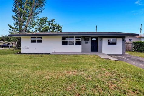 8430 NW 12th Street Pembroke Pines FL 33024