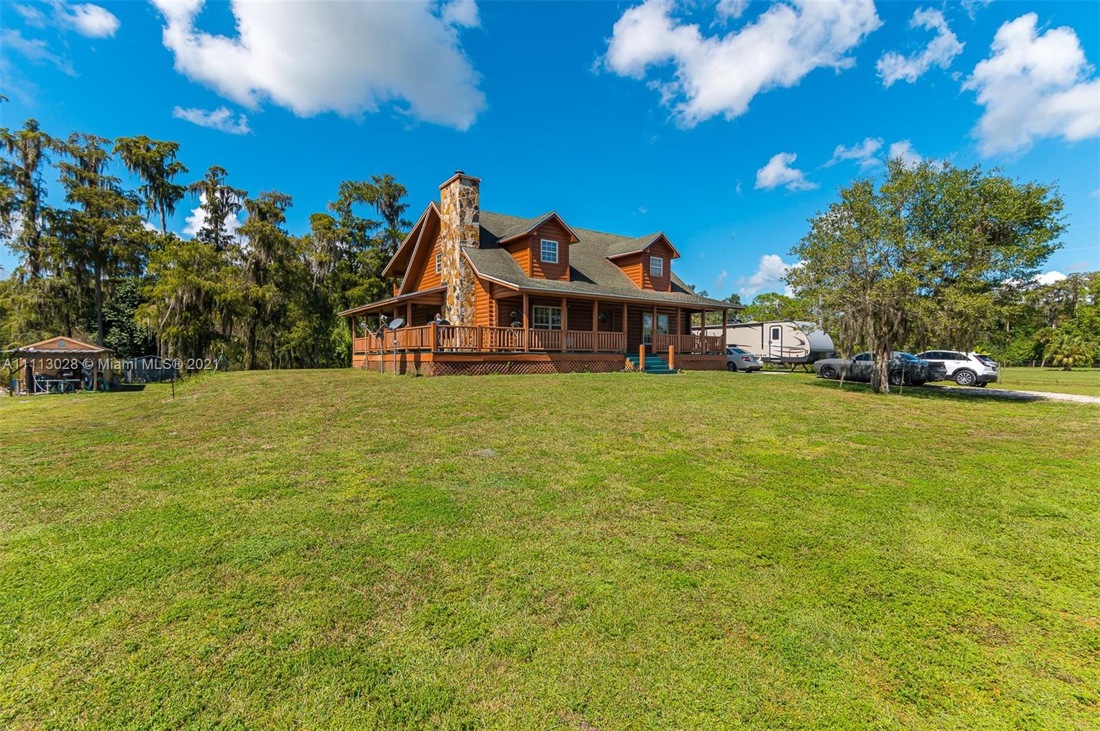 820 N Jinete Street Clewiston FL 33440