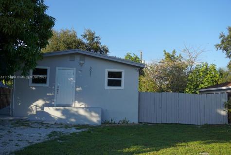 3021 NW 95th Street Miami FL 33147