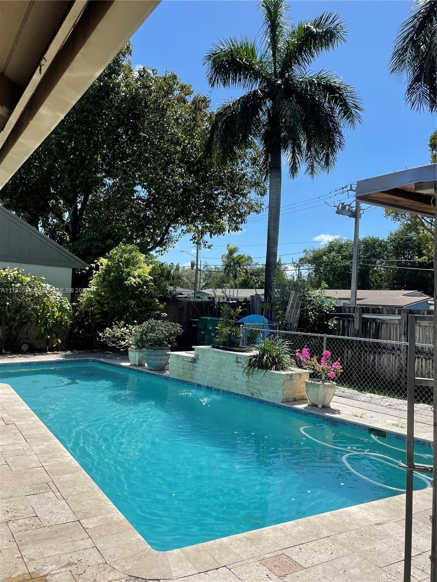 7550 SW 96th Court Miami FL 33173