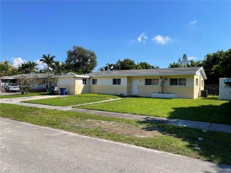 19721 NE 10th Place Miami FL 33179