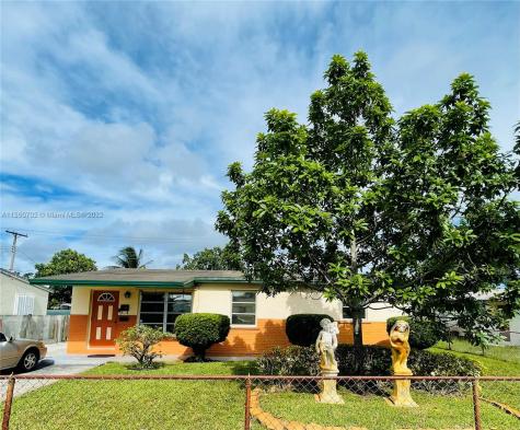 1401 N 71st Terrace Hollywood FL 33024