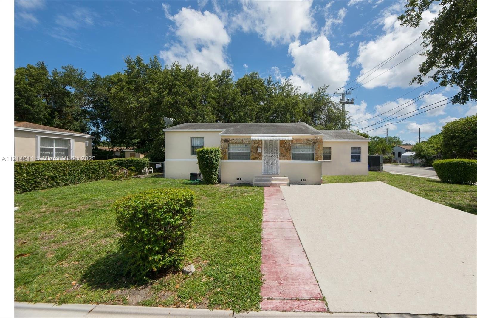 1090 NW 56th Street Miami FL 33127