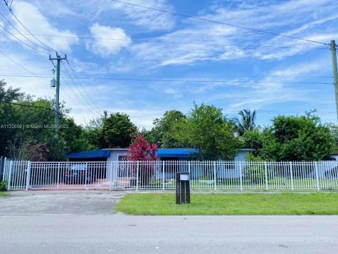 15061 SW 296th Street Homestead FL 33033