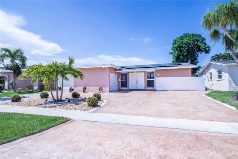 8515 NW 20th Court Sunrise FL 33322