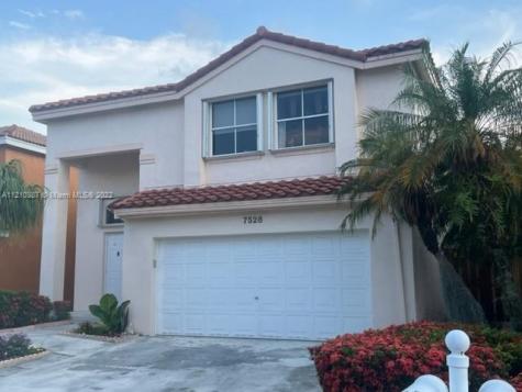 7528 Viscaya Circle Margate FL 33063