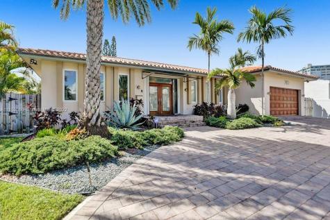 2110 NE 122nd Street North Miami FL 33181