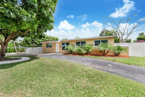 9875 SW 84th Street Miami FL 33173