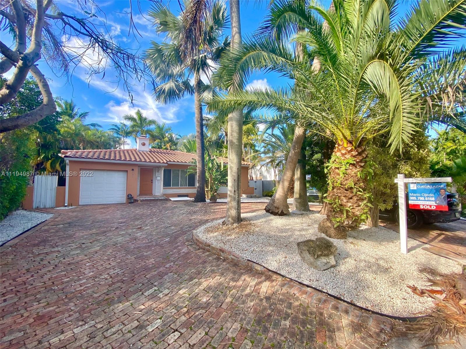 839 NE 73rd Street Miami FL 33138