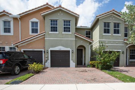 2373 SE 14th Street Homestead FL 33035