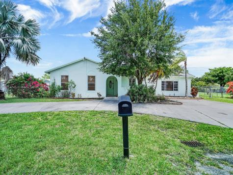 16121 SW 284th Street Homestead FL 33033