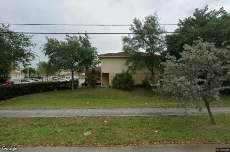2733 NW 13th Street Pompano Beach FL 33069