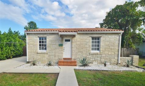 211 Hough Drive Miami Springs FL 33166