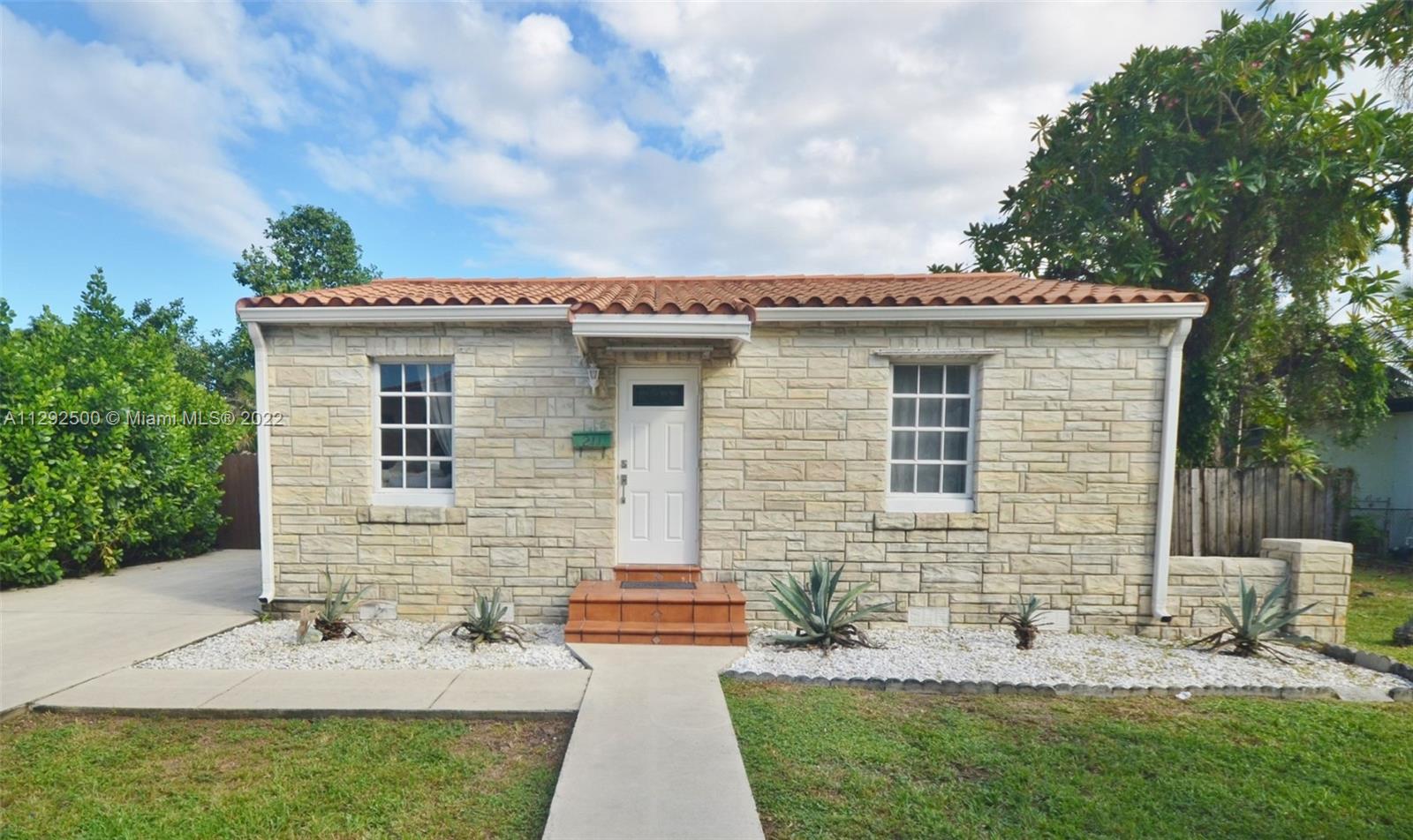 211 Hough Drive Miami Springs FL 33166