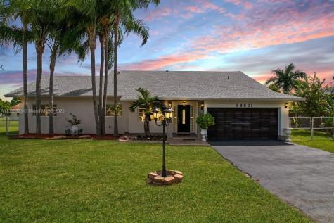 28501 SW 164th Avenue Homestead FL 33033