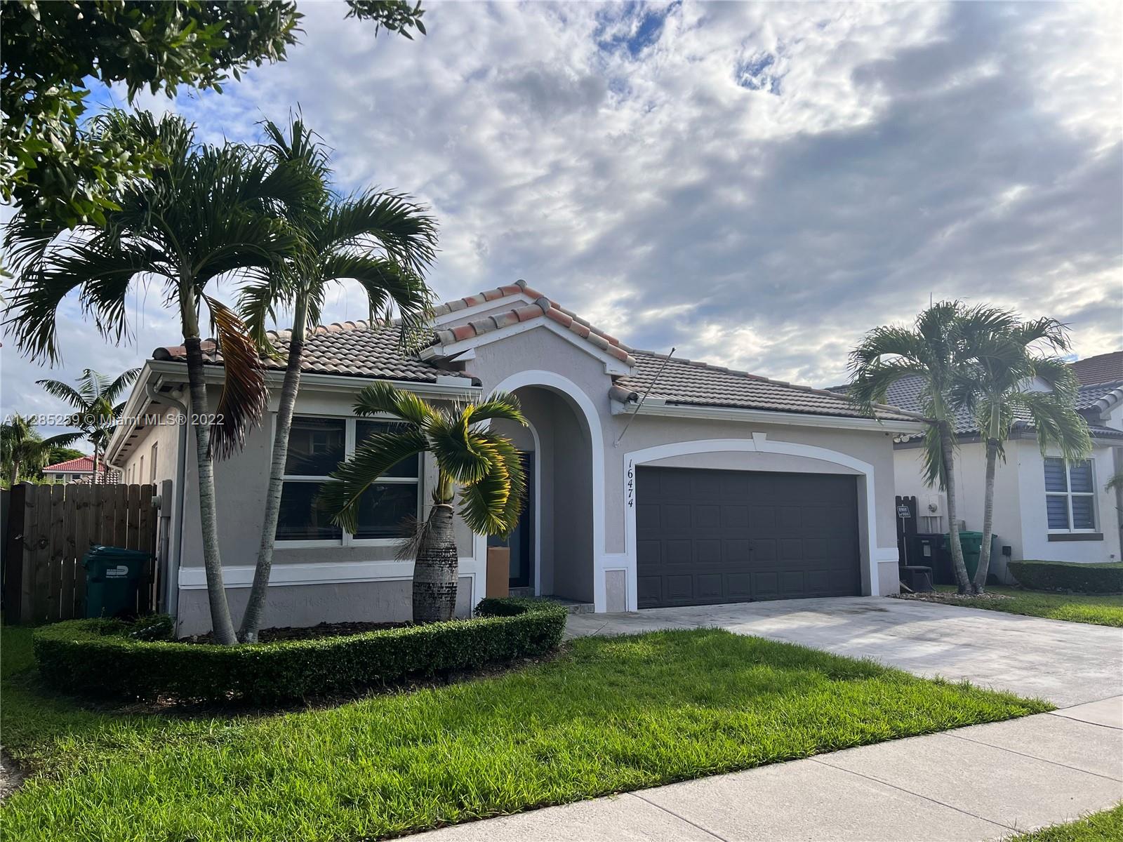 16474 SW 75th Terrace Miami FL 33193