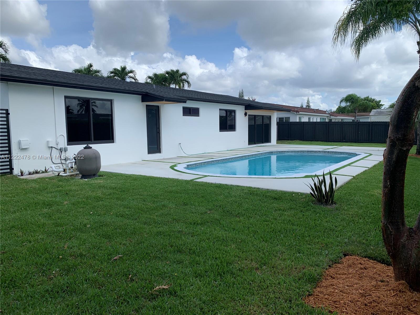 9801 SW 106th Court Miami FL 33176