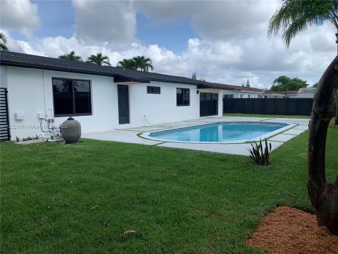 9801 SW 106th Court Miami FL 33176