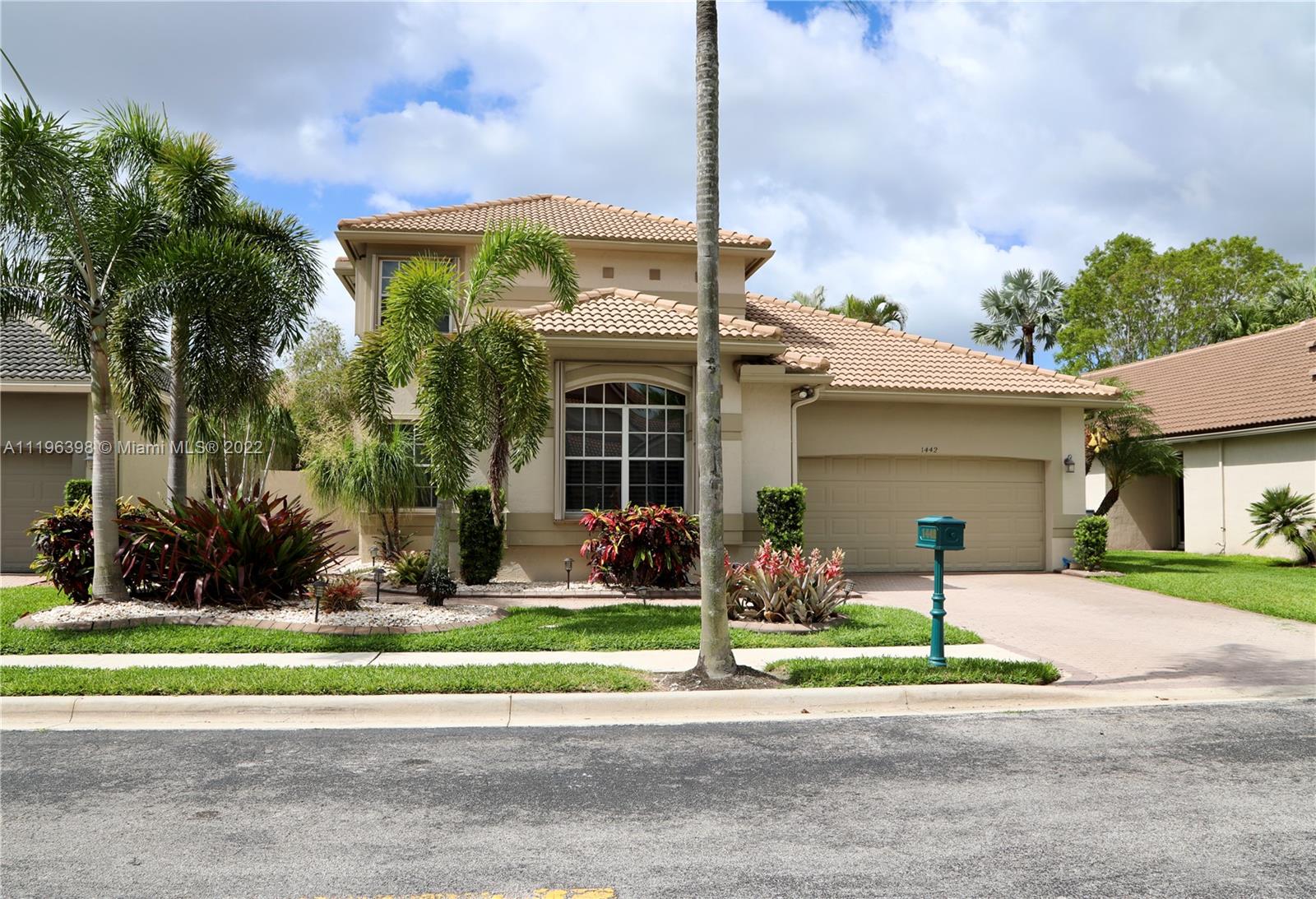 1442 Lacosta Drive E Pembroke Pines FL 33027