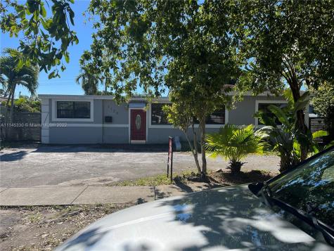 1120 NE 155th Street North Miami Beach FL 33162