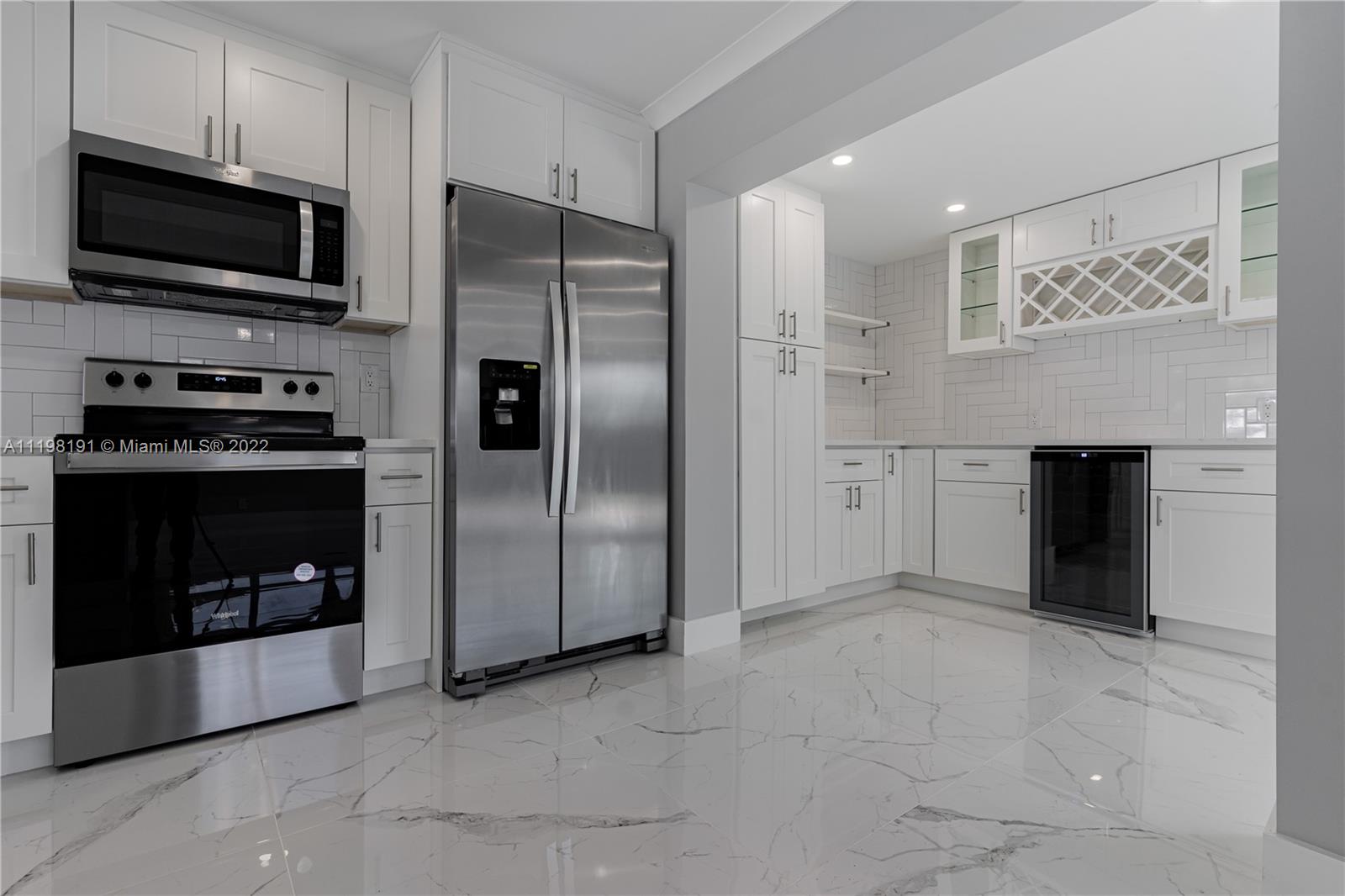 2531 NE 8th Avenue Pompano Beach FL 33064