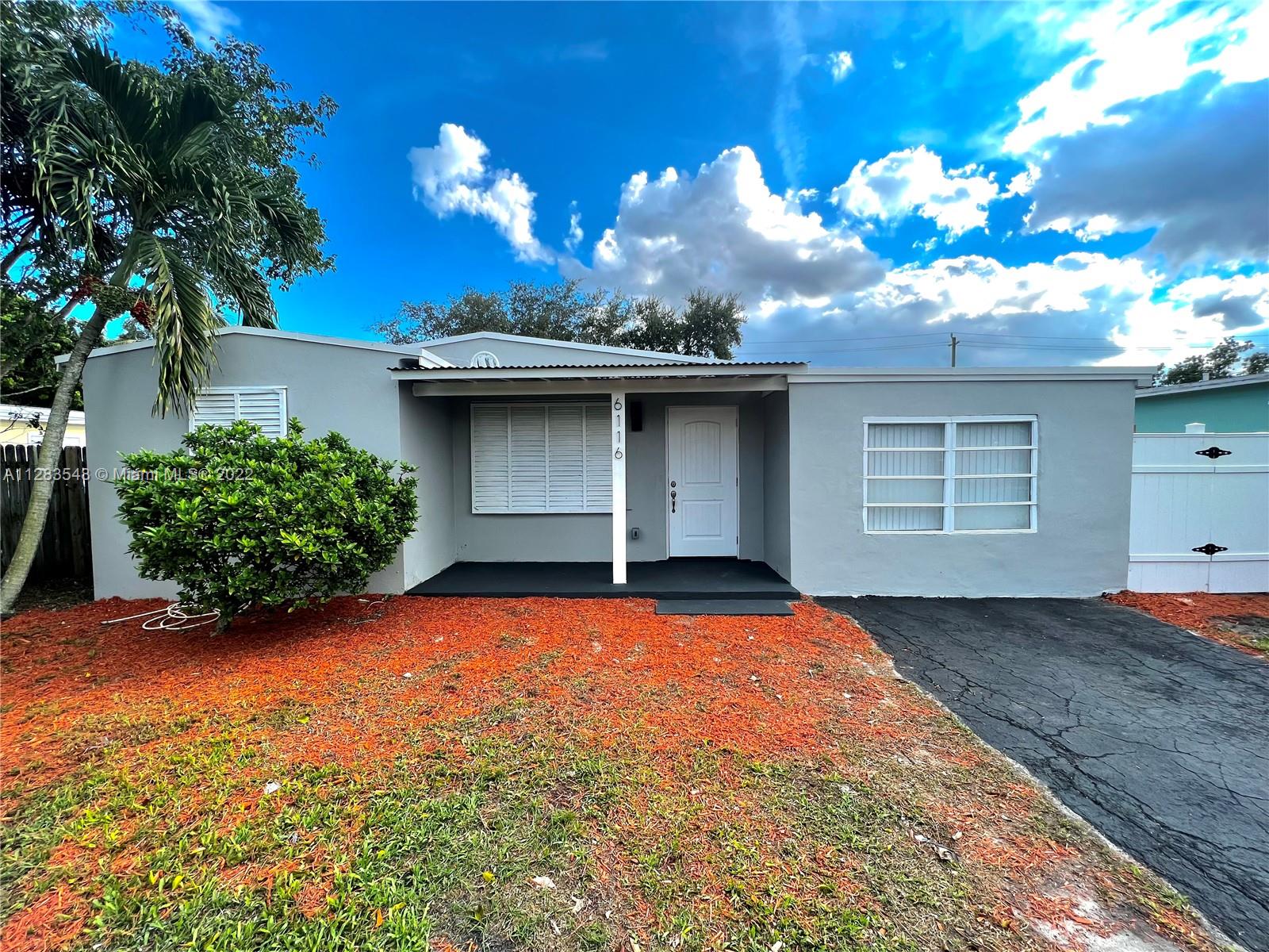6116 Cleveland Street Hollywood FL 33024