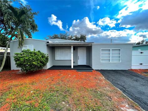 6116 Cleveland Street Hollywood FL 33024