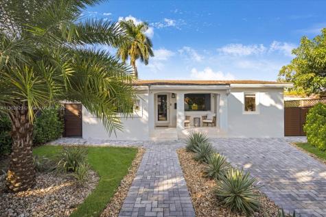 2521 SW 24th Street Miami FL 33145
