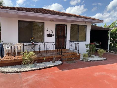 274 E 17th Street Hialeah FL 33010