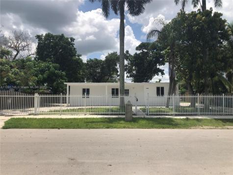 15490 Hayes Lane Homestead FL 33033