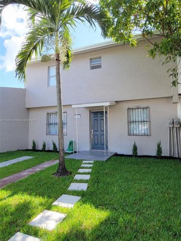 19367 NW 45th Avenue Miami Gardens FL 33055