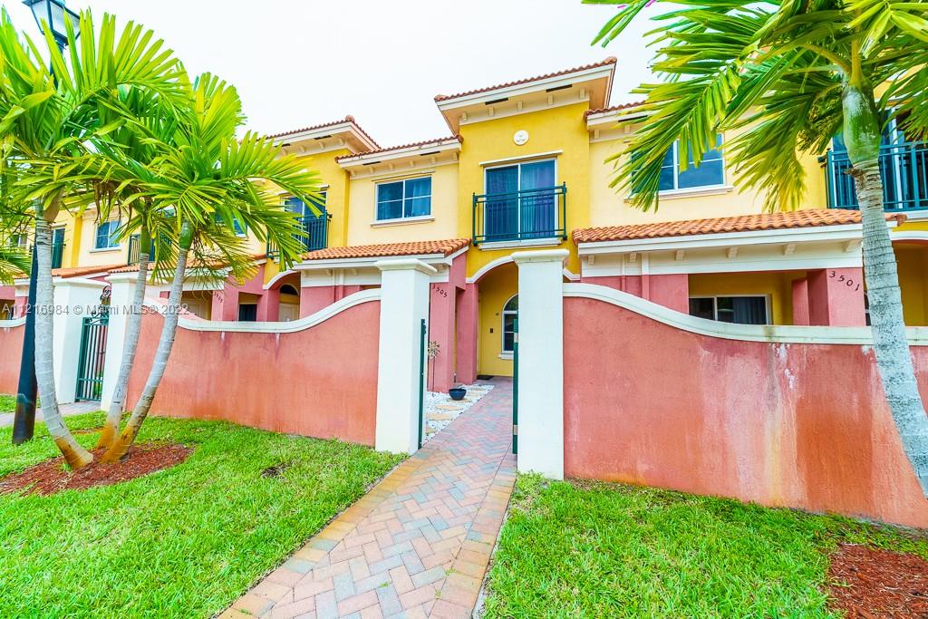 3505 NW 29th Court Lauderdale Lakes FL 33311