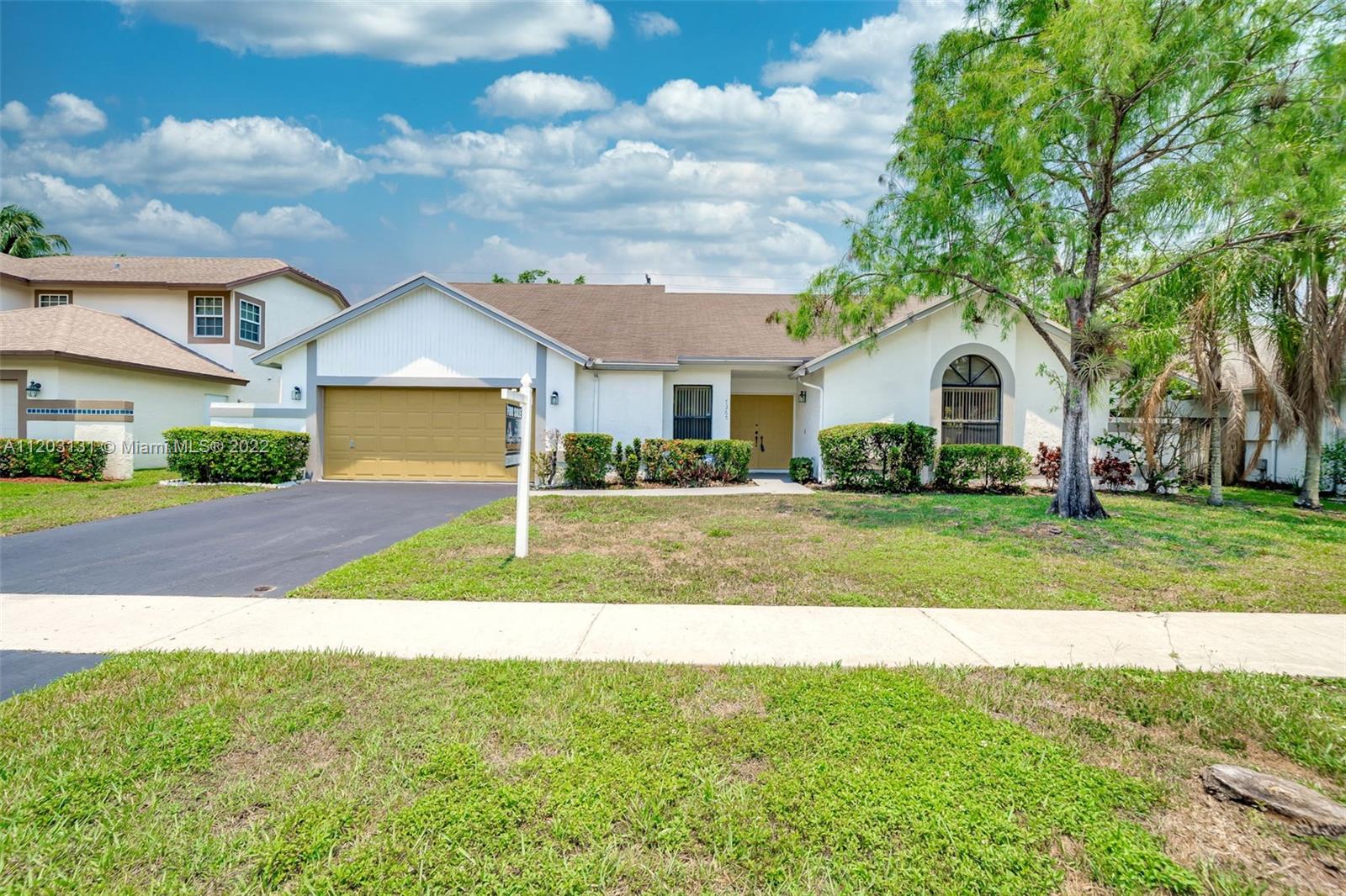 7265 NW 54th Court Lauderhill FL 33319