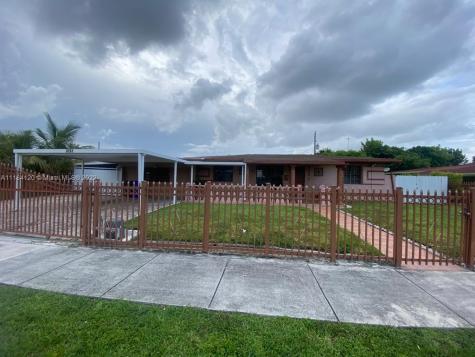 3731 SW 32nd Court West Park FL 33023