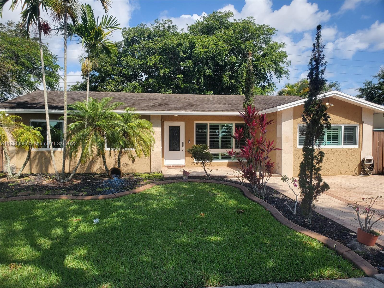 1200 NW 96th Terrace Pembroke Pines FL 33024