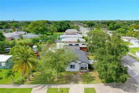17600 SW 103rd Avenue Miami FL 33157
