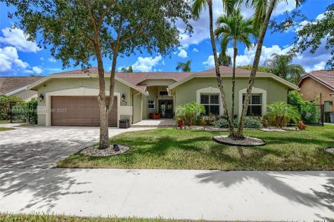 5082 NW 51st Avenue Coconut Creek FL 33073