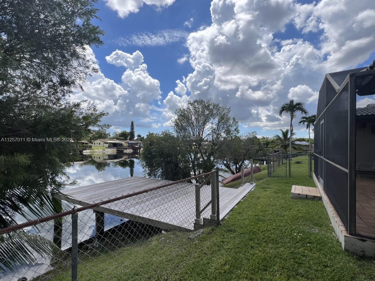6905 SW 139th Place Miami FL 33183