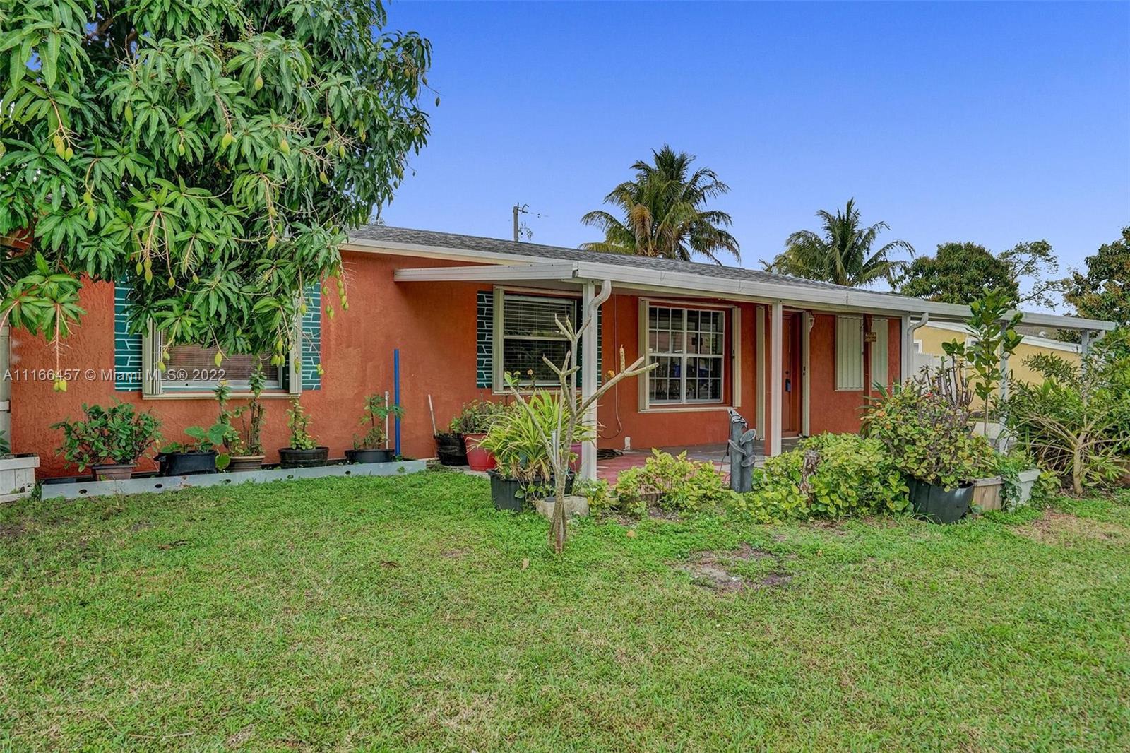 1611 SW 67th Avenue North Lauderdale FL 33068